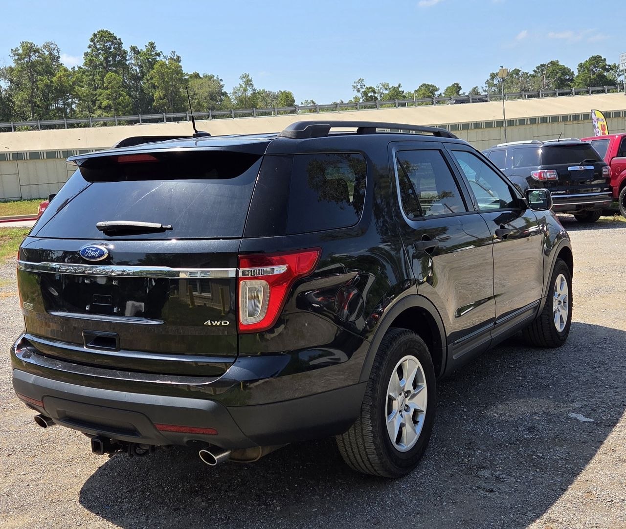 2011 Ford Explorer Base - Photo 4